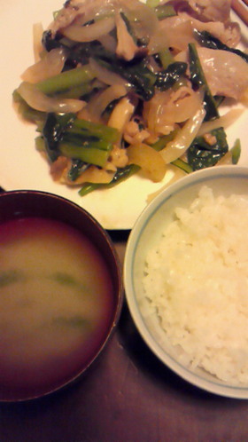 小松菜と豚肉の野菜炒め