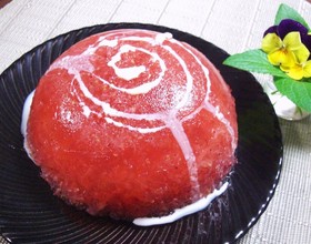 苺ザクザクのゼリー