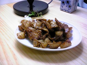 とり皮の甘辛焼き