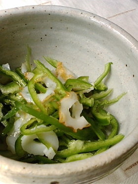 生で食べるピーマン:ゴマ風味