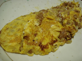 納豆オムレツ