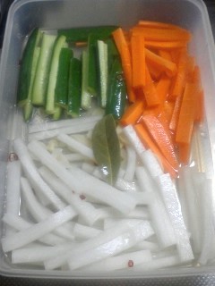 簡単　いろんな野菜のピクルス（酢漬け）の画像