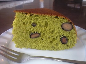 HMと卵1個で!炊飯器抹茶ケーキ♡