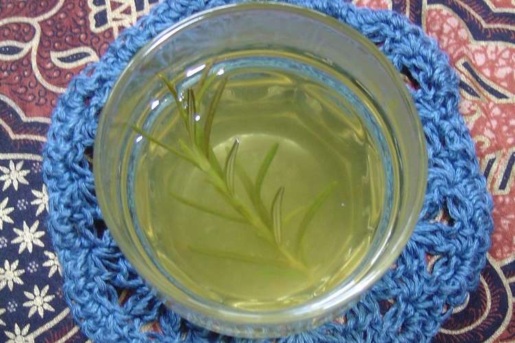 ローズマリー緑茶 レシピ 作り方 By ゆうなゆ クックパッド 簡単おいしいみんなのレシピが356万品