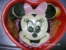 キャラ弁 ベビーミニーちゃん