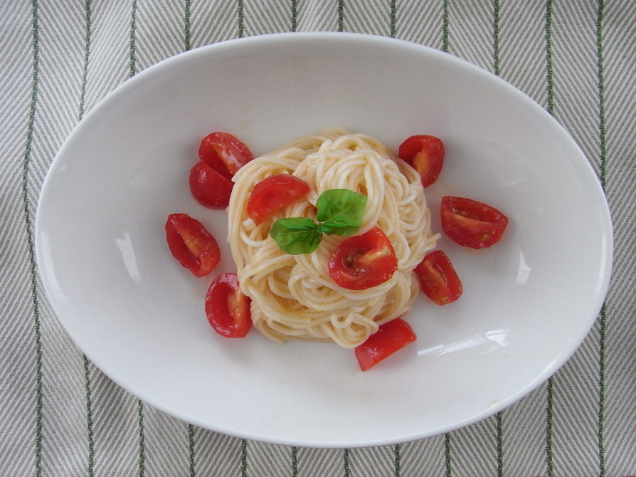 簡単！からすみとトマトのカッペリーニ風の画像