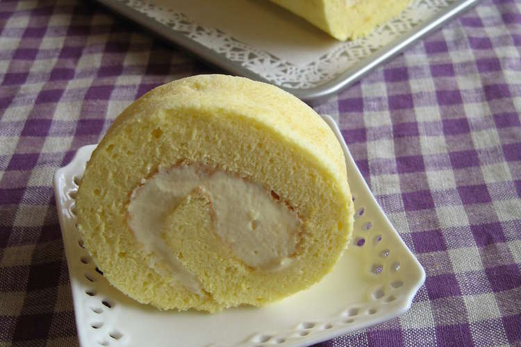しっとり もっちり スフレロールケーキ レシピ 作り方 By Tai51 クックパッド 簡単おいしいみんなのレシピが350万品