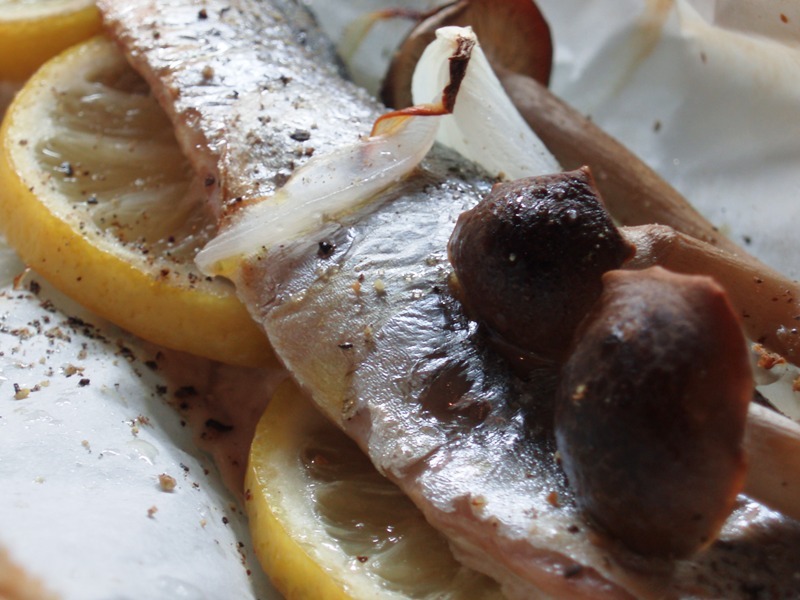 冷凍秋刀魚（さんま）のレモン焼きの画像