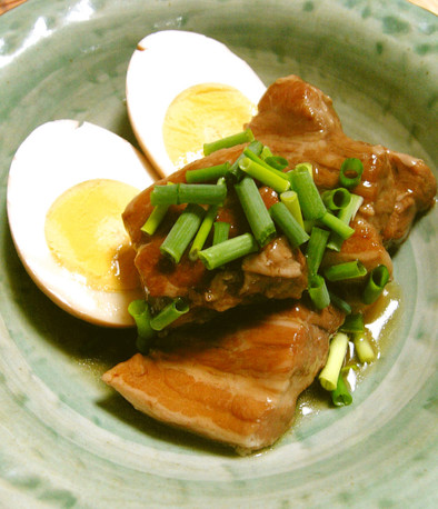 あんかけ東坡肉トンポーロウ（黒酢角煮）の写真