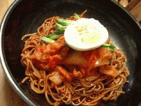 お蕎麦でビビン麺!