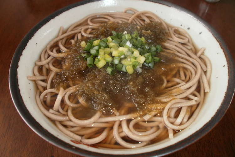 とろろ昆布の温かい蕎麦 レシピ 作り方 By ヴァンペコ クックパッド