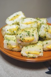 チーズはんぺんのオリーブオイル焼きの写真