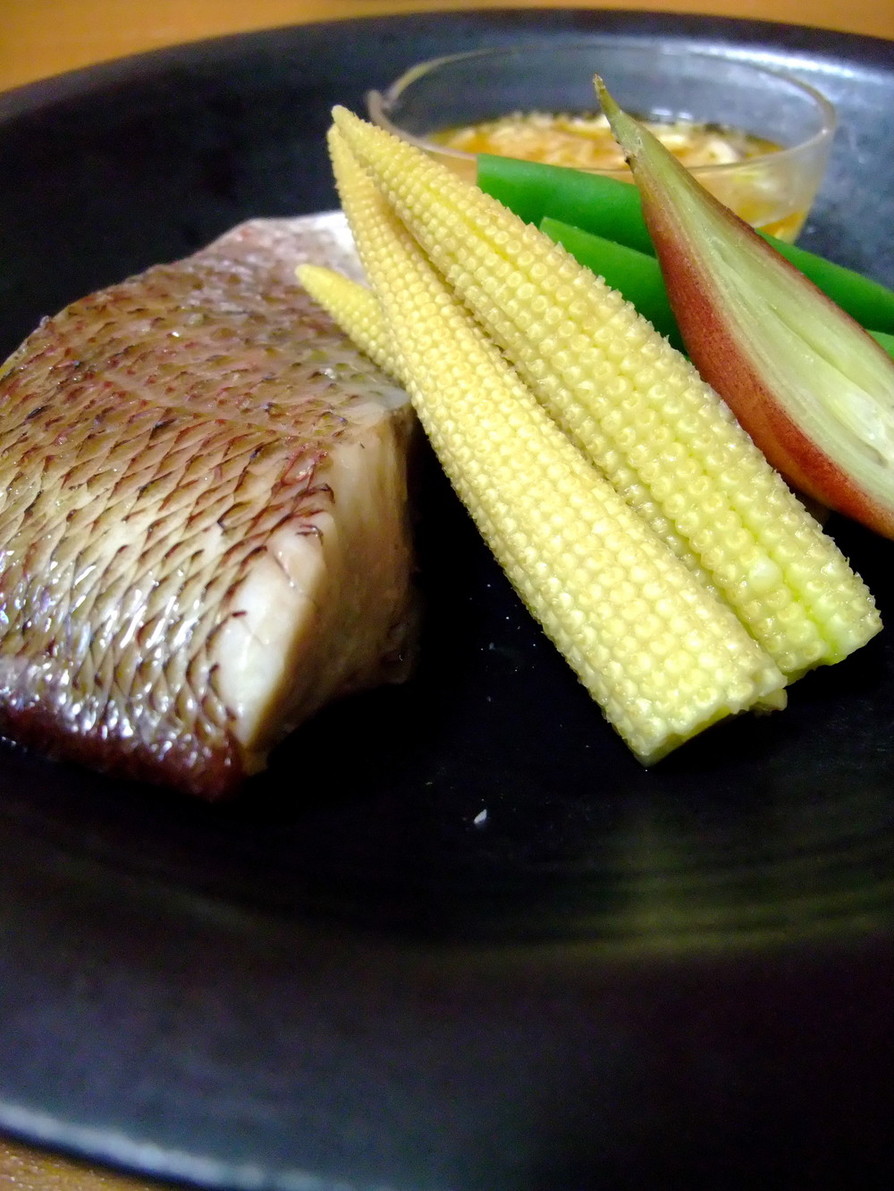 【旨】 鯛といんげんヤングコーンの塩煮 の画像