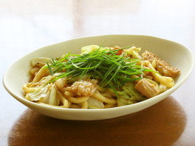 簡単で旨い!ホルモンうどん(下処理も掲載