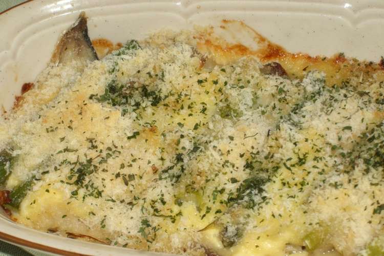あじフィレのマヨネーズソースパン粉焼き レシピ 作り方 By Sakuni クックパッド 簡単おいしいみんなのレシピが352万品