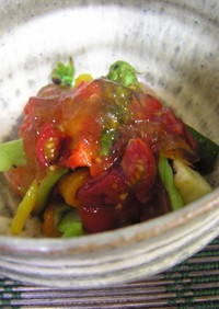 焼き野菜と海老の　トマト酢ジュレ