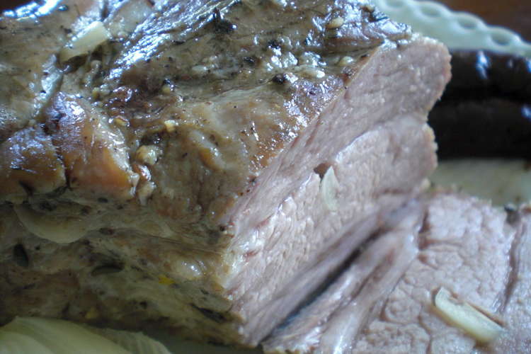 ダッチオーブンで作るローストポーク レシピ 作り方 By るいす クックパッド 簡単おいしいみんなのレシピが349万品