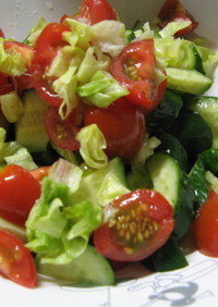 きゅうり＆トマト　簡単シンプルサラダ