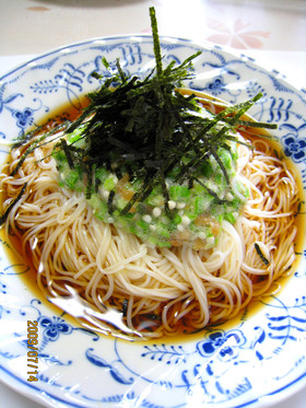 うめ～オクラそうめん