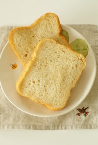 ＨＢ早焼き✿きなこハニー✿milk食パン