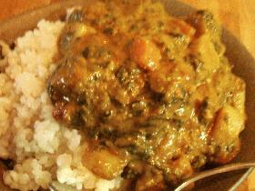 市販のルーを使わない☆タイ風ほうれん草とチキンのカレー