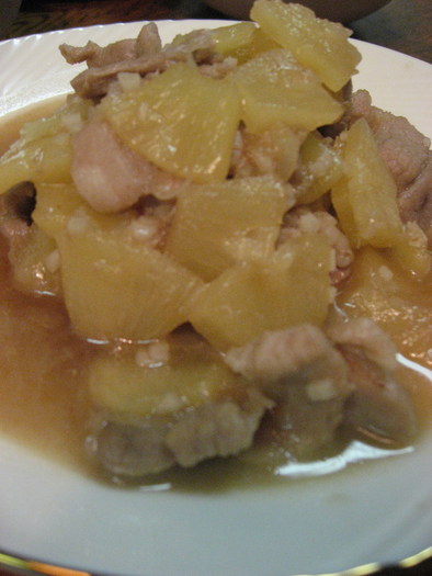 タイの家庭料理☆豚肉とパイナップルの炒め物 ☆の写真
