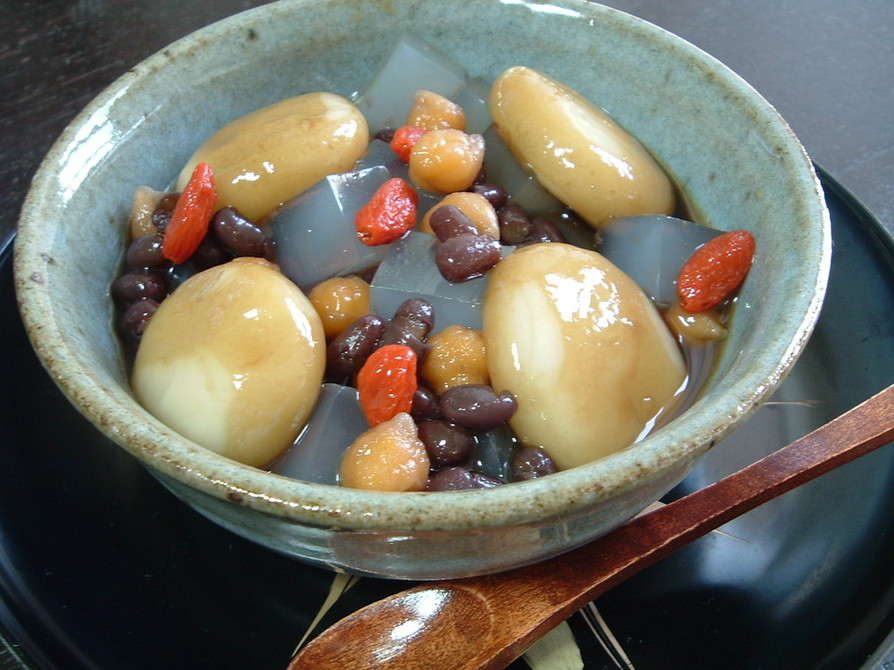 ひよこ豆と小豆の白玉みつ豆の画像