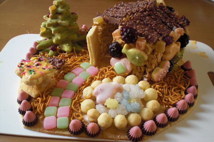 息子の誕生日に お菓子の家 レシピ 作り方 By ババガレイ クックパッド 簡単おいしいみんなのレシピが355万品