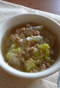 白菜とひき肉のスープ