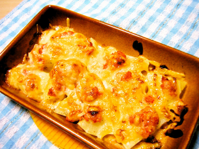 ブリーチーズとポテトのピザのレシピ