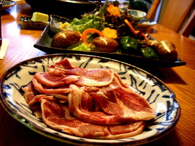 ”まとん”のサニーレタス巻き(鉄板焼き)