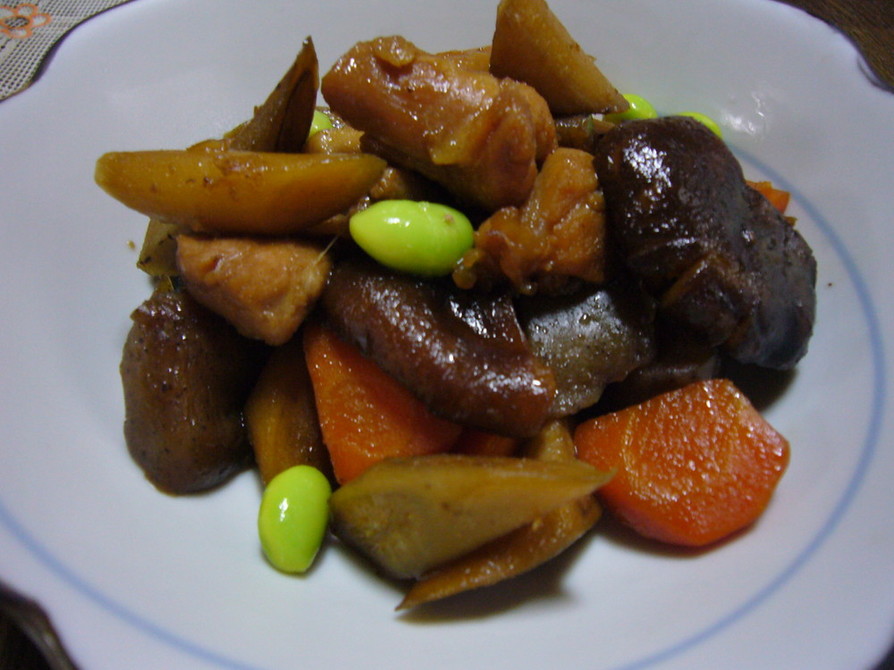 鶏モモ肉と野菜の炒め煮（筑前煮）の画像