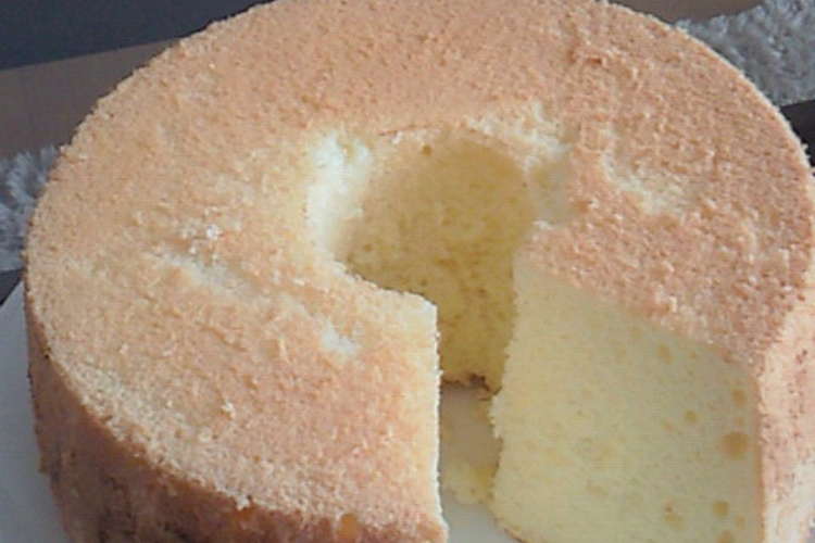 感動 絹どけ バニラシフォンケーキ レシピ 作り方 By ゆあなママ クックパッド