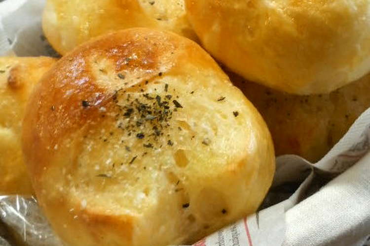 大絶賛 塩バターパン レシピ 作り方 By かりっかりカレーパン クックパッド