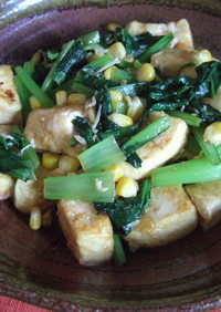 ご飯に合う☆小松菜と豆腐の炒め物