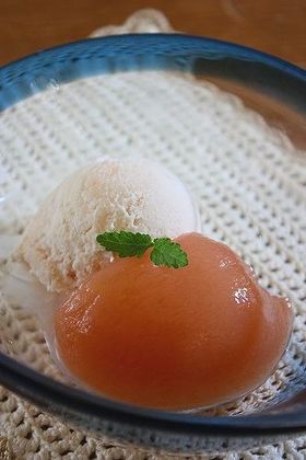 桃のコンポート