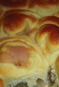 炊飯器で発酵パン（ピーチロール）