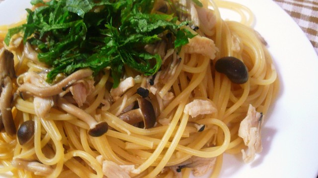 ささみとしめじの柚子胡椒パスタ レシピ 作り方 By 悠おかしゃん クックパッド