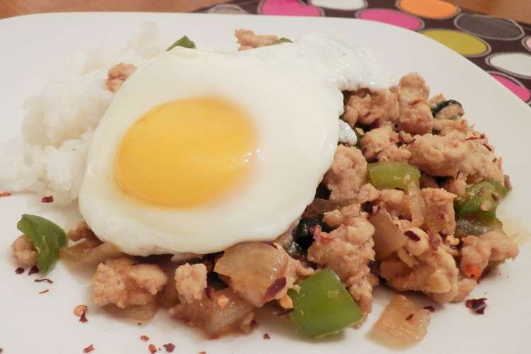 アジアン料理 モンスーン風ガパオ炒めご飯 レシピ 作り方 By Mrs Missy クックパッド 簡単おいしいみんなのレシピが352万品