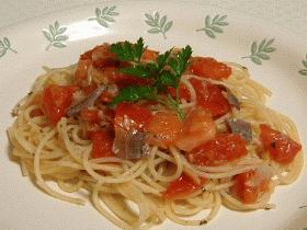 トマトとアンチョビのパスタ