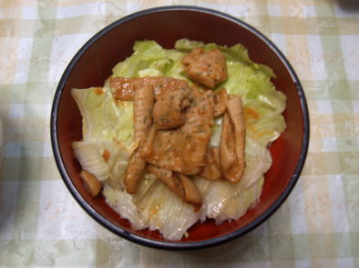 もつ丼～味噌味の写真