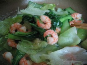 海老と青菜の塩にんにく炒め