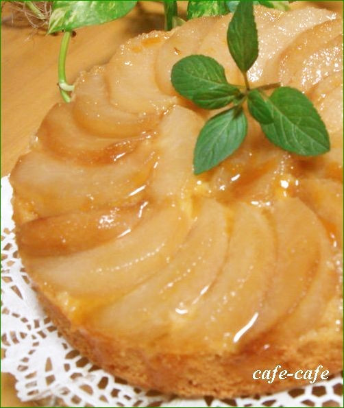 桃のパウンドケーキの画像
