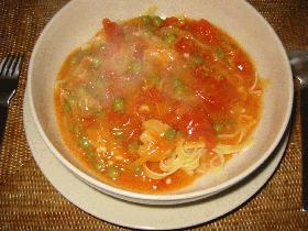 トマトクリームパスタ