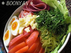 マーボー豆腐の素で☆ラーメンサラダ