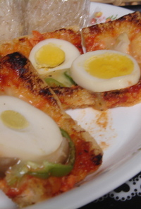 安ウマッ☆鮭フレの揚げピザ（＾－＾）Ｖ