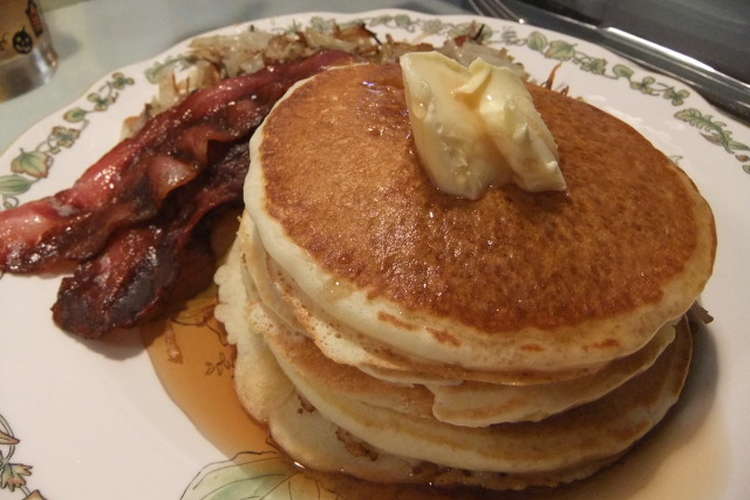 アメリカンな簡単パンケーキ レシピ 作り方 By チュガニュ クックパッド 簡単おいしいみんなのレシピが354万品