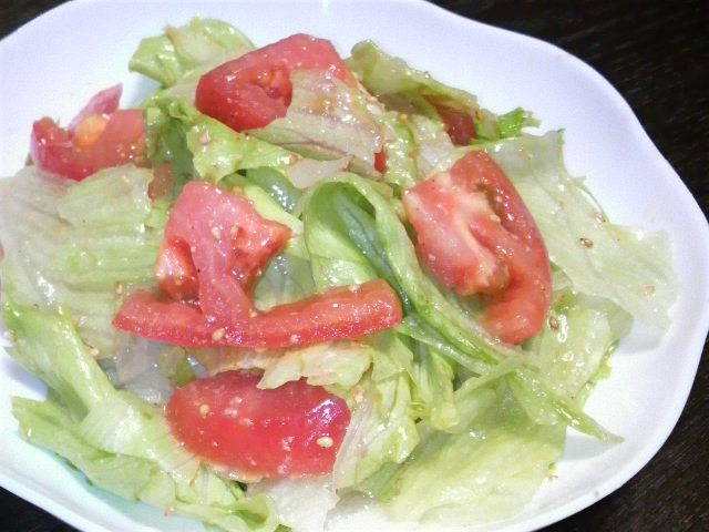 レタスとトマトのさっぱりナムル風サラダの画像