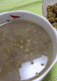 台湾家庭の甘味♪　緑豆湯　　♪