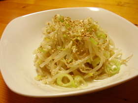 我が家のもやしナムル